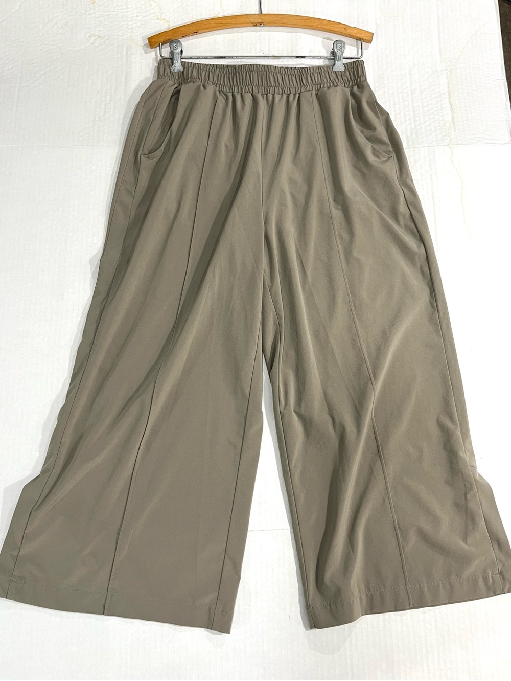 STYLUS HIGH WAISTED CROPPED WIDE LEG LIGHTWEIGHT PANT